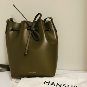 Mansur Bucket bag olive green